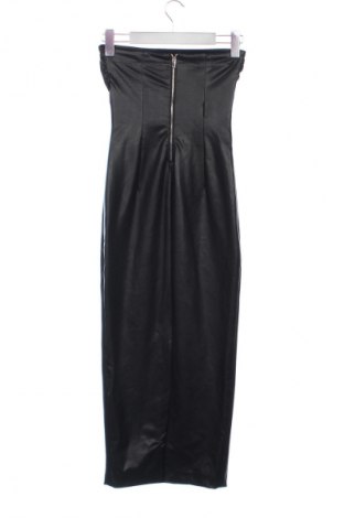 Kleid Bershka, Größe XS, Farbe Schwarz, Preis 20,00 €