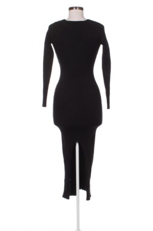 Kleid Bershka, Größe XS, Farbe Schwarz, Preis € 25,00
