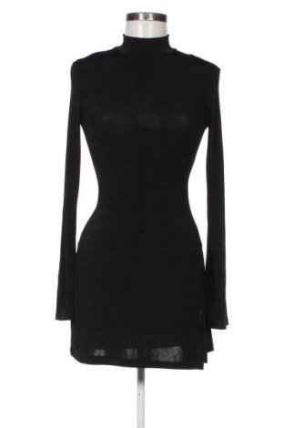 Sukienka Bershka, Rozmiar S, Kolor Czarny, Cena 107,00 zł
