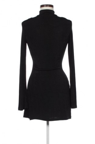 Sukienka Bershka, Rozmiar S, Kolor Czarny, Cena 107,00 zł
