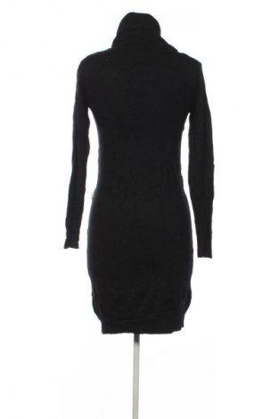 Sukienka Blue Motion, Rozmiar S, Kolor Czarny, Cena 20,99 zł