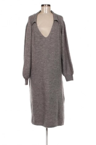 Kleid Body Flirt, Größe XL, Farbe Grau, Preis 17,99 €