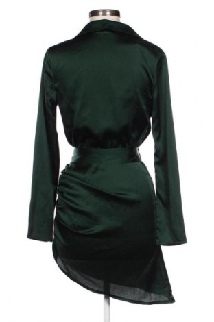 Kleid Boohoo, Größe S, Farbe Grün, Preis 20,00 €