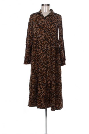 Rochie C&A, Mărime M, Culoare Multicolor, Preț 151,18 Lei