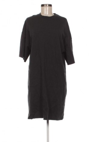 Kleid COS, Größe M, Farbe Grau, Preis € 33,99