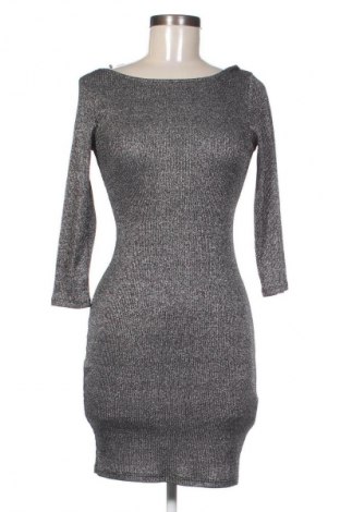 Φόρεμα Clockhouse, Μέγεθος S, Χρώμα Ασημί, Τιμή 20,00 €