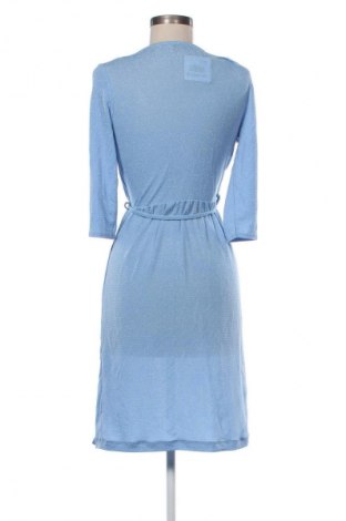 Ruha Club L, Méret M, Szín Kék, Ár 17 355 Ft
