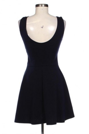 Kleid Club L, Größe L, Farbe Blau, Preis € 41,99