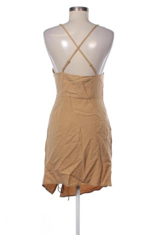 Ruha Cropp, Méret M, Szín Bézs, Ár 22 826 Ft