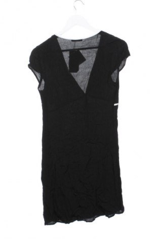 Šaty  Cropp, Velikost M, Barva Černá, Cena  1 566,00 Kč