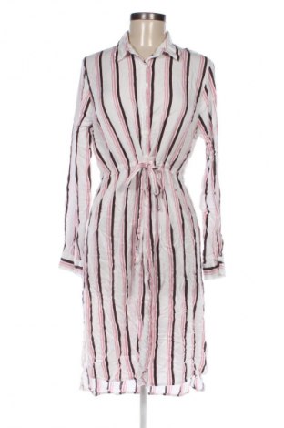 Kleid Defacto, Größe XL, Farbe Mehrfarbig, Preis 13,99 €