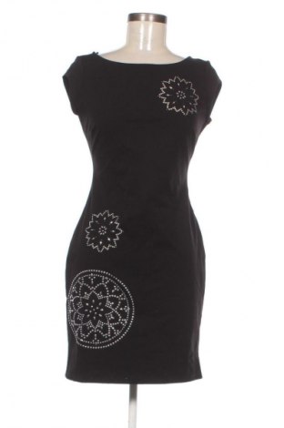 Šaty  Desigual, Veľkosť M, Farba Čierna, Cena  34,95 €