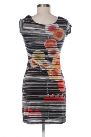 Rochie Desigual, Mărime M, Culoare Multicolor, Preț 218,96 Lei