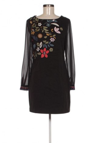 Šaty  Desigual, Veľkosť L, Farba Čierna, Cena  37,95 €