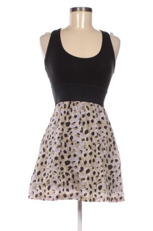 Рокля Edc By Esprit, Размер S, Цвят Многоцветен, Цена 25,00 €