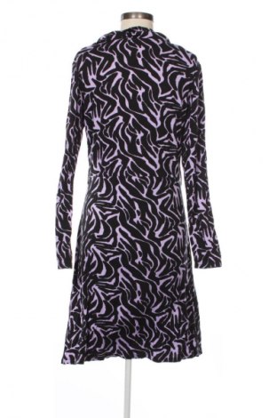 Рокля Esprit, Размер M, Цвят Многоцветен, Цена 11,24 €