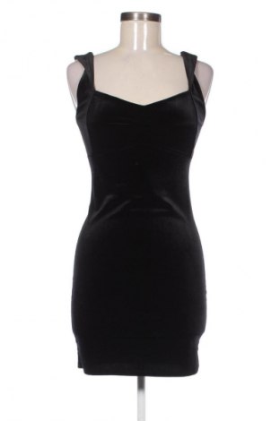 Ruha Forever 21, Méret M, Szín Fekete, Ár 5 700 Ft