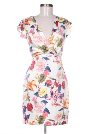 Ruha Guess, Méret M, Szín Sokszínű, Ár 20 292 Ft