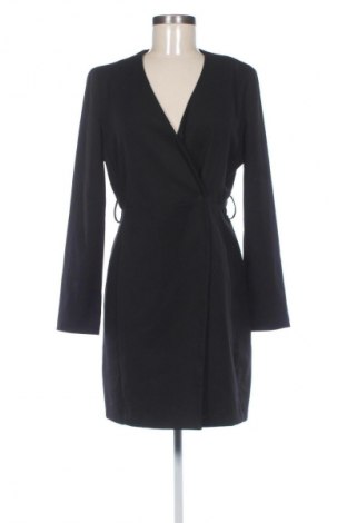 Рокля Guess, Размер M, Цвят Черен, Цена 49,10 €