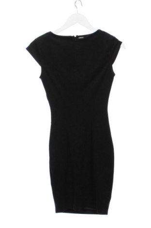 Рокля Guess, Размер S, Цвят Черен, Цена 33,74 €