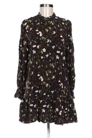 Rochie H&M, Mărime M, Culoare Multicolor, Preț 104,26 Lei