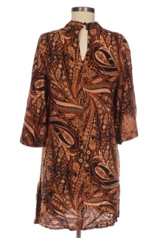 Sukienka H&M, Rozmiar XS, Kolor Kolorowy, Cena 107,17 zł