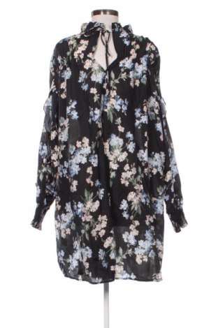 Kleid H&M, Größe M, Farbe Mehrfarbig, Preis € 28,45