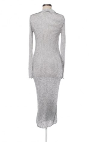 Sukienka H&M, Rozmiar M, Kolor Srebrzysty, Cena 171,47 zł