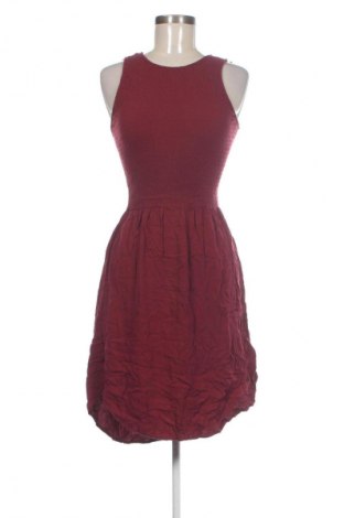 Kleid H&M, Größe S, Farbe Rot, Preis 11,99 €