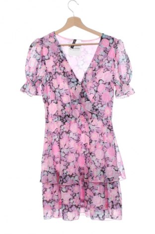 Šaty  H&M Divided, Velikost M, Barva Vícebarevné, Cena  209,00 Kč