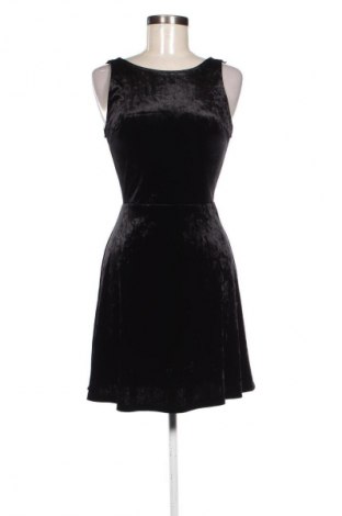 Φόρεμα H&M Divided, Μέγεθος M, Χρώμα Μαύρο, Τιμή 20,00 €