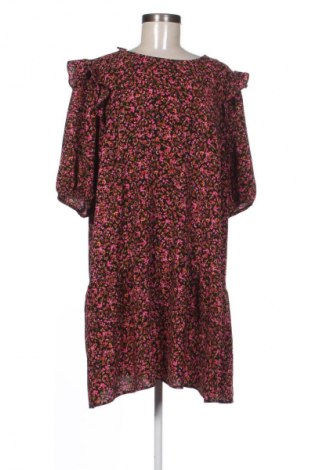 Рокля H&M Divided, Размер XL, Цвят Многоцветен, Цена 20,00 €