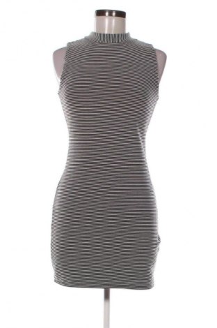 Рокля H&M Divided, Размер S, Цвят Многоцветен, Цена 20,00 €