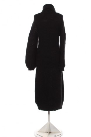 Šaty  Heine, Velikost M, Barva Černá, Cena  693,00 Kč