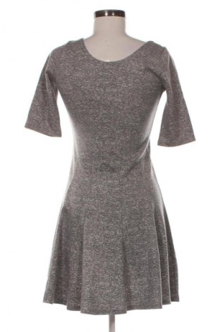 Kleid Hollister, Größe M, Farbe Mehrfarbig, Preis 24,45 €