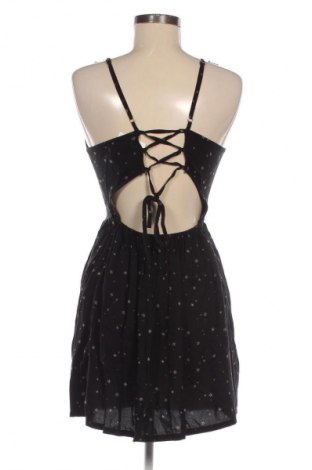 Kleid Hollister, Größe M, Farbe Mehrfarbig, Preis 25,00 €