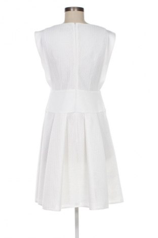 Рокля Hugo Boss, Размер M, Цвят Бял, Цена 62,88 €