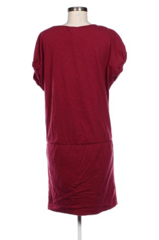 Φόρεμα Hush, Μέγεθος M, Χρώμα Ρόζ , Τιμή 24,55 €