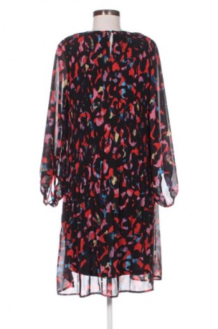 Sukienka Ichi, Rozmiar M, Kolor Kolorowy, Cena 133,96 zł