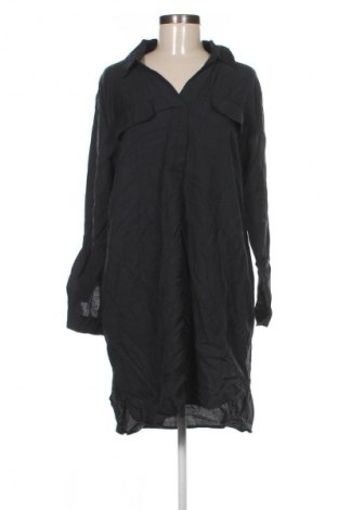 Sukienka In Front, Rozmiar M, Kolor Czarny, Cena 43,99 zł