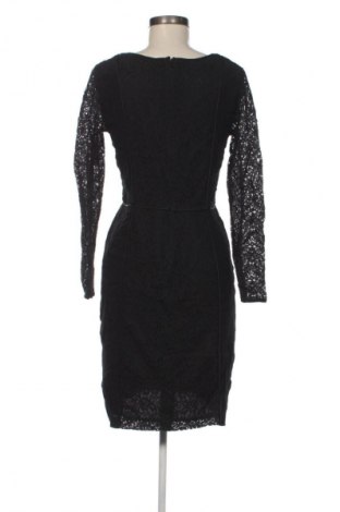 Sukienka In Wear, Rozmiar S, Kolor Czarny, Cena 61,99 zł