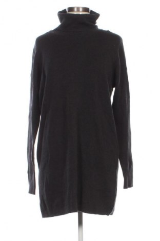 Kleid In Wear, Größe XS, Farbe Grau, Preis 127,99 €