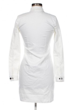 Šaty  Jdy, Velikost XS, Barva Bílá, Cena  319,00 Kč