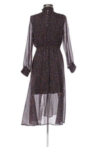 Рокля LCW, Размер M, Цвят Многоцветен, Цена 20,00 €