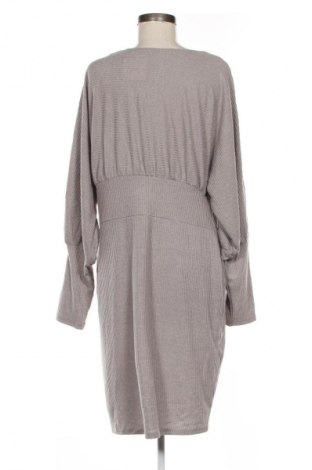 Ruha Laura Torelli, Méret L, Szín Bézs, Ár 3 409 Ft