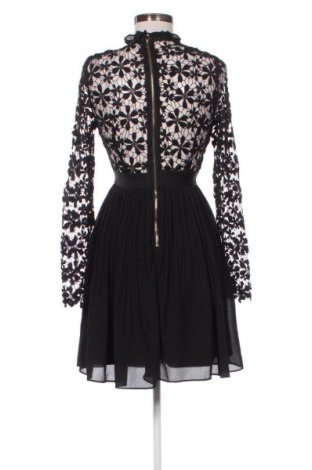 Rochie Lily Mcbee, Mărime L, Culoare Negru, Preț 104,10 Lei