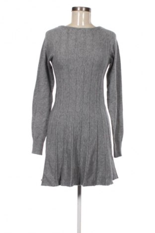 Šaty  M&V, Velikost M, Barva Šedá, Cena  249,00 Kč