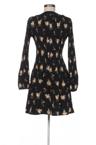 Рокля Maje, Размер M, Цвят Многоцветен, Цена 63,91 €