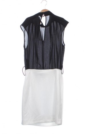 Рокля Mango, Размер XS, Цвят Многоцветен, Цена 17,46 €