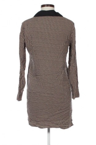 Kleid Mango, Größe M, Farbe Mehrfarbig, Preis 10,99 €